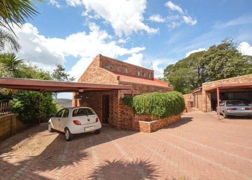 Gauteng Johannesburg Parking