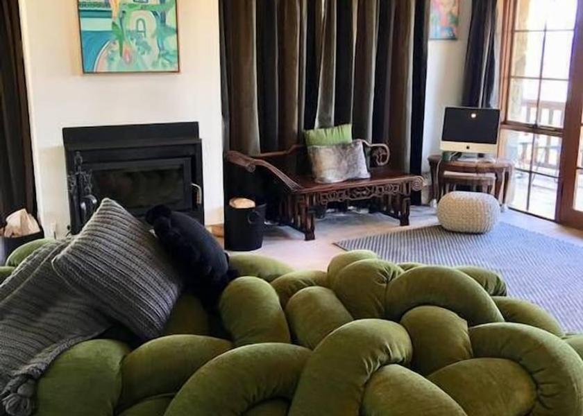 Tasmania Buckland Lobby