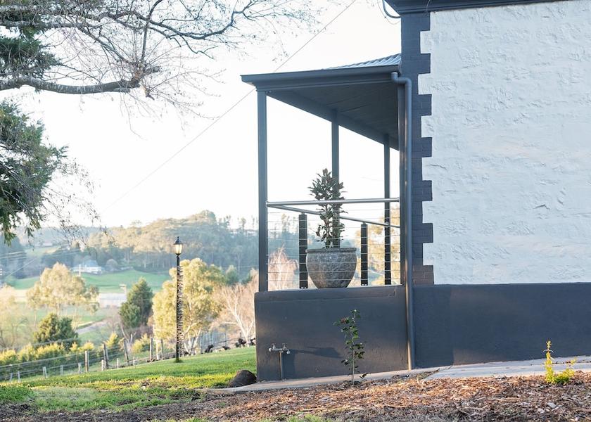 Western Australia Piccadilly Exterior Detail