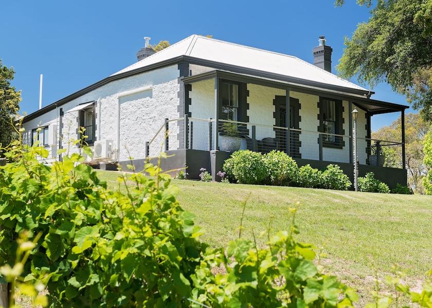 Western Australia Piccadilly Exterior Detail