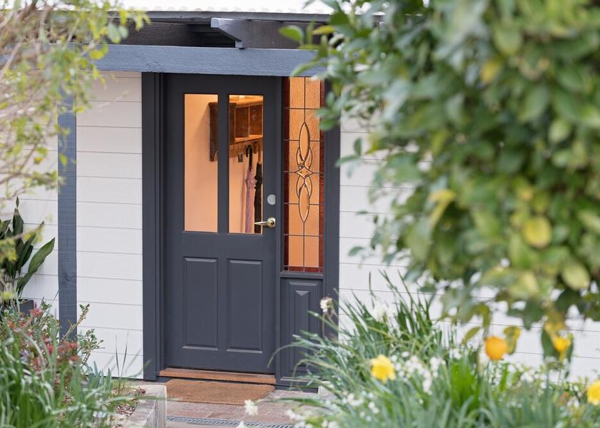 Western Australia Piccadilly Entrance