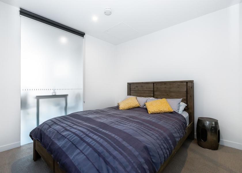 Victoria South Yarra Room