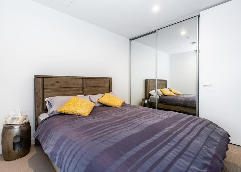 Victoria South Yarra Room