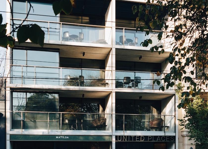 Victoria Melbourne Facade