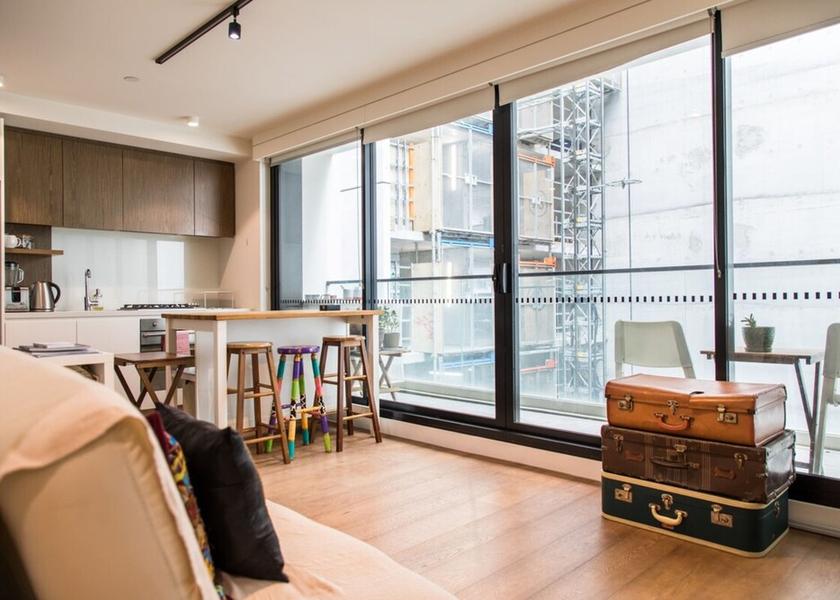 Victoria South Yarra Room