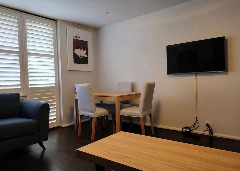 Victoria South Yarra Interior Entrance