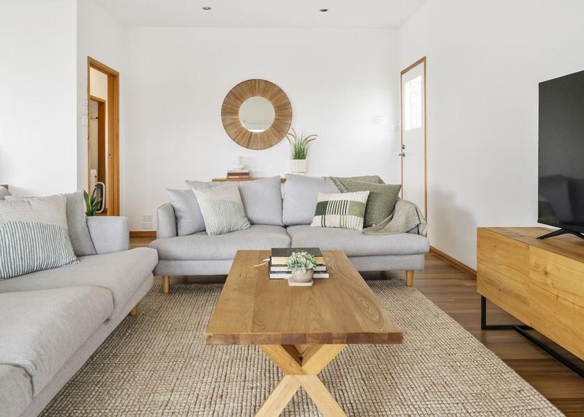 Tasmania Alonnah Living Area