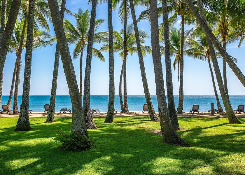 Queensland Palm Cove Beach