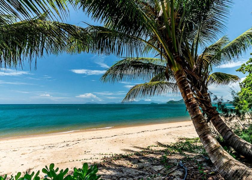Queensland Palm Cove Beach