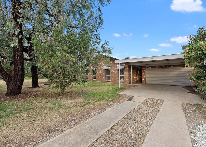 New South Wales Mulwala Facade