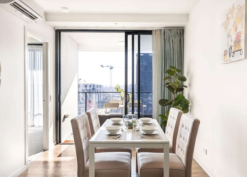 Queensland South Brisbane In-Room Dining