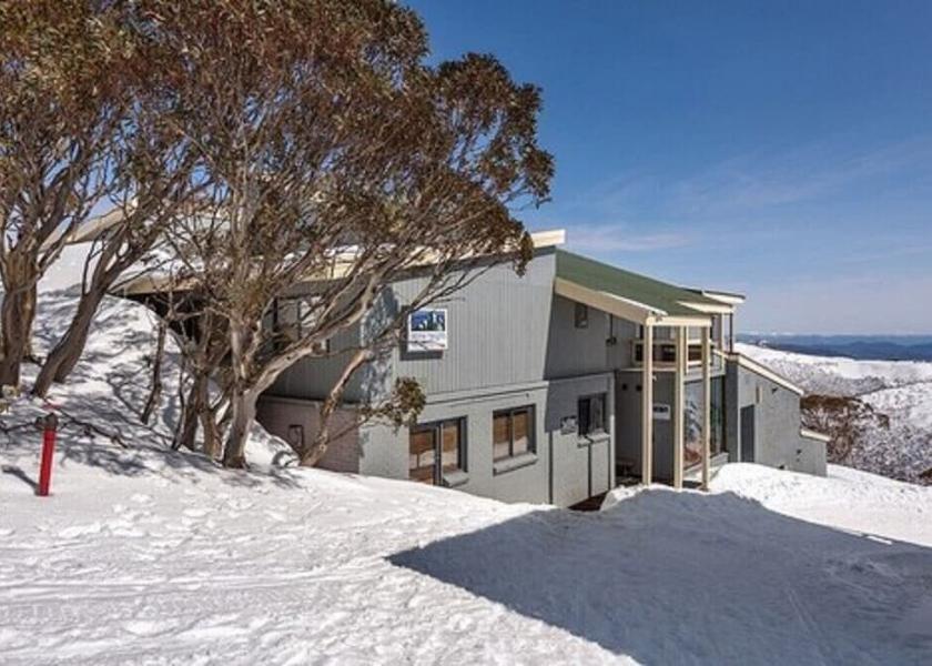 Victoria Hotham Heights Primary image