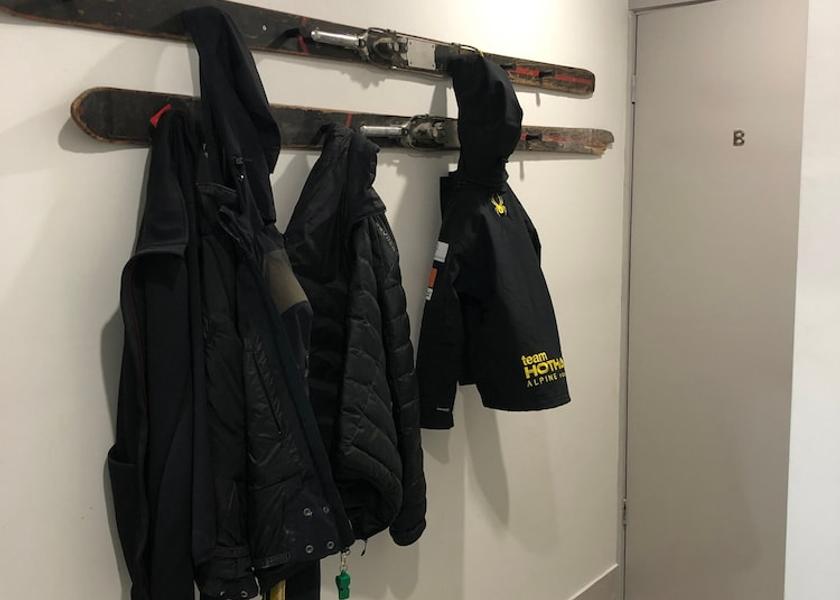 Victoria Hotham Heights Interior Entrance