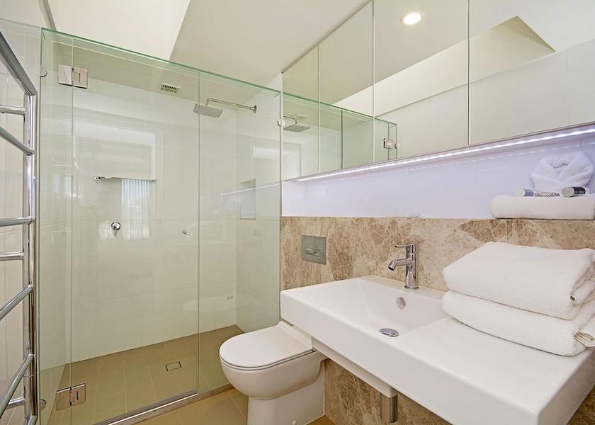 Queensland Noosaville Bathroom