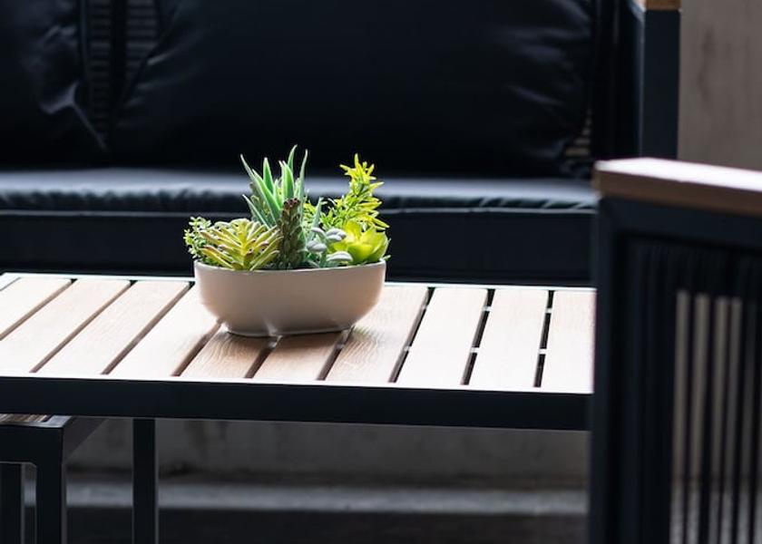 Victoria Cremorne Exterior Detail