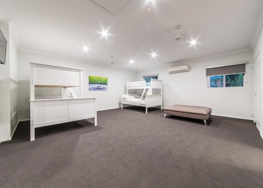 Queensland Shute Harbour Room