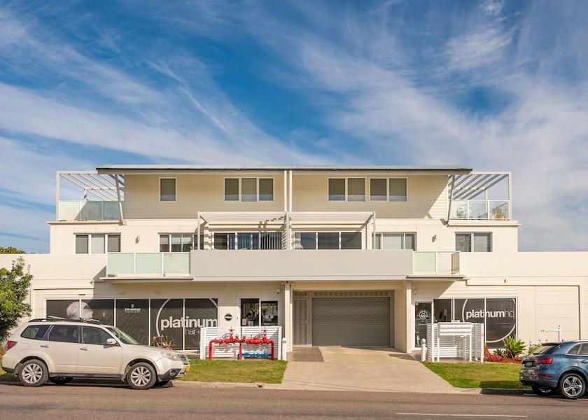 New South Wales Warners Bay Facade