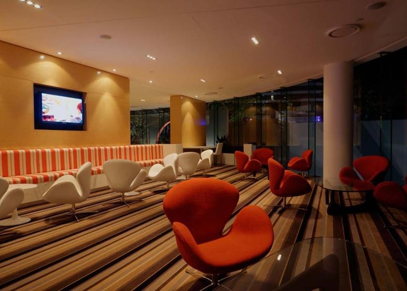 Queensland Broadbeach Interior Entrance