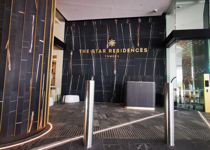 Queensland Broadbeach Facade