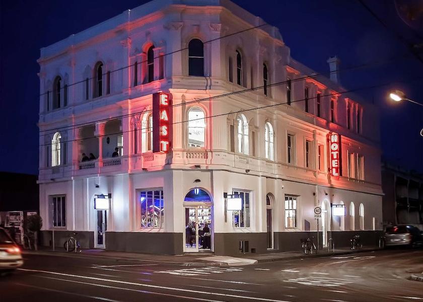 Victoria Melbourne Facade