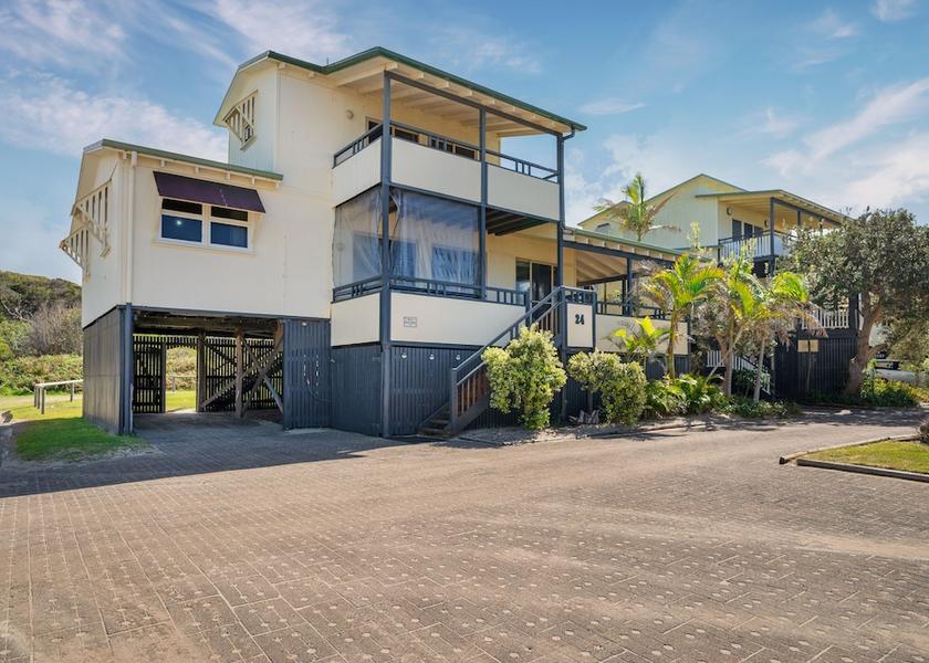 Queensland Eurong Exterior Detail