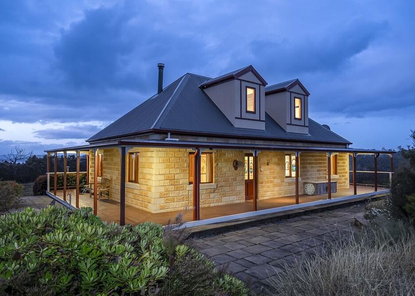 Tasmania South Bruny Facade