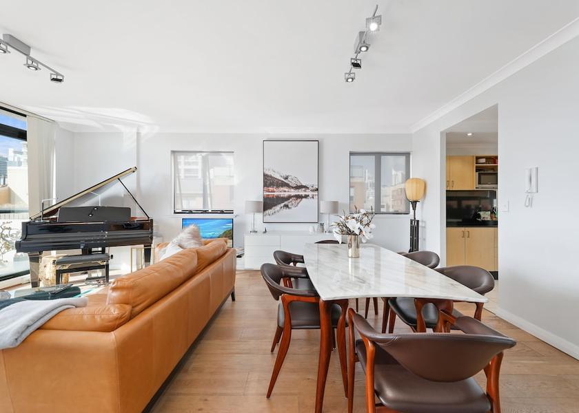New South Wales Sydney In-Room Dining
