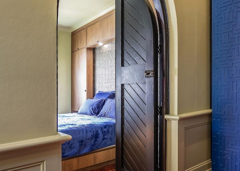 New South Wales Sydney Room