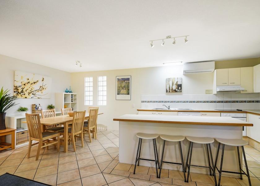 Queensland Sunshine Coast In-Room Dining