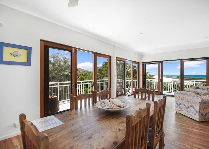 Queensland Sunshine Coast In-Room Dining