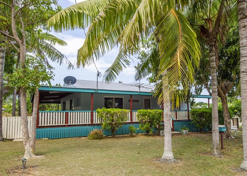 Townsville City Nelly Bay Exterior Detail