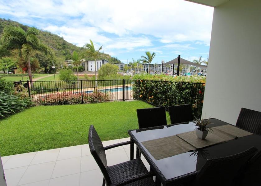 Townsville City Nelly Bay Terrace