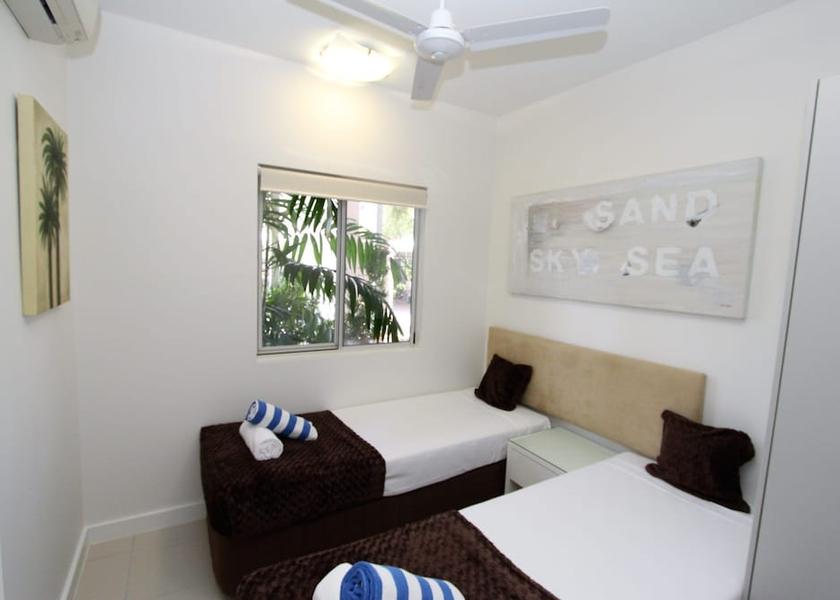 Townsville City Nelly Bay Room