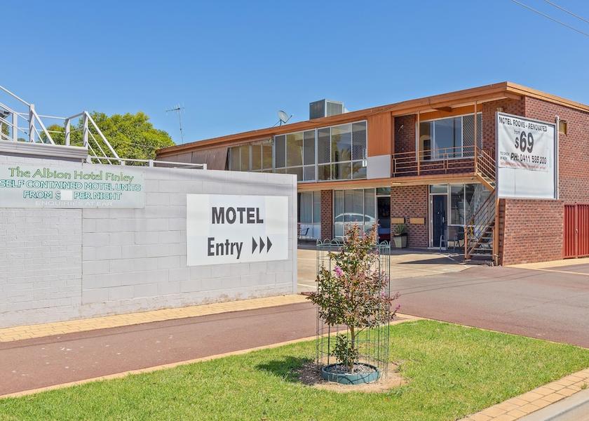 New South Wales Finley Facade