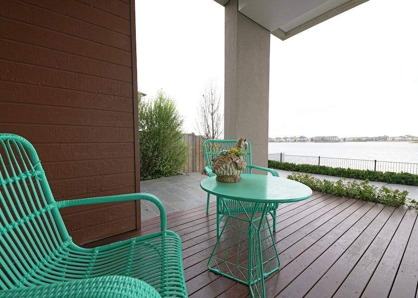 Victoria Melbourne Exterior Detail