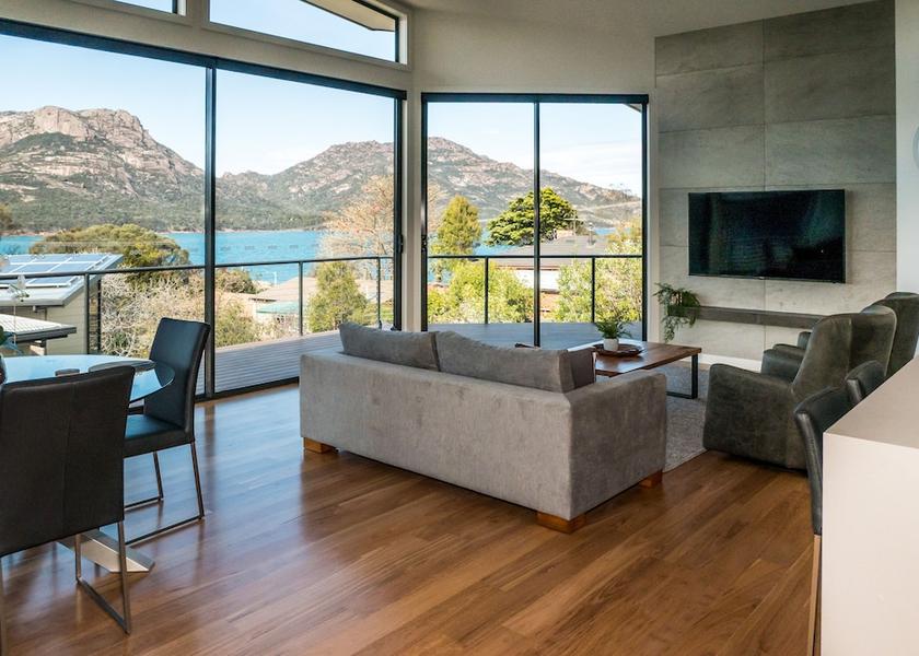 Tasmania Coles Bay Living Area