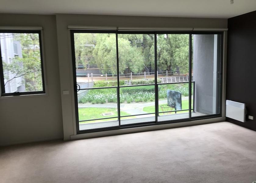 Victoria Melbourne Garden View