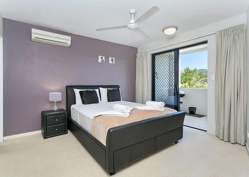 Queensland Cairns Room