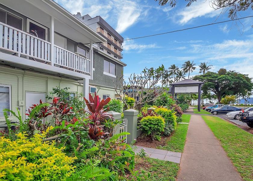 Queensland Cairns Exterior Detail