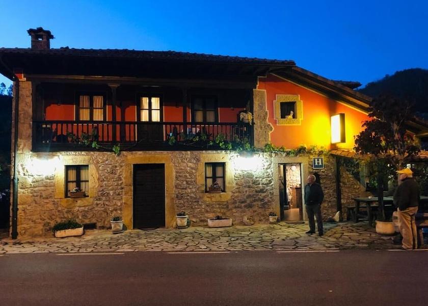 Asturias Onis Exterior Detail