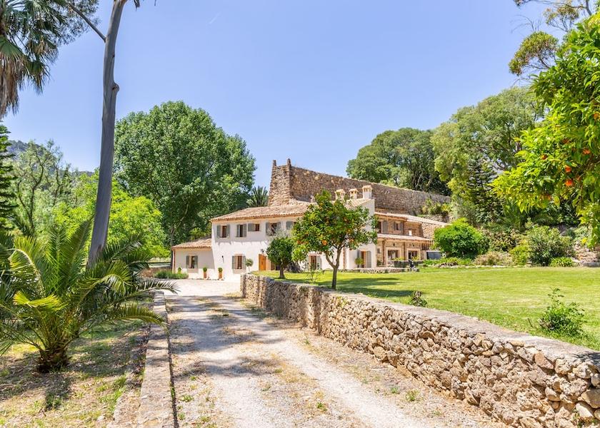 Balearic Islands Puigpunyent Entrance