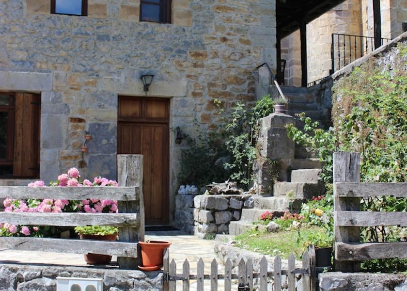 Basque Country Valle de Carranza Entrance