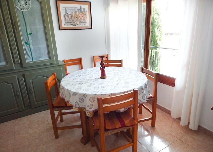 Catalonia Castell-Platja d'Aro In-Room Dining