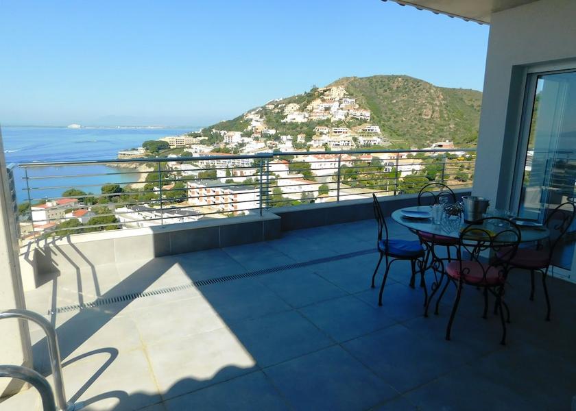 Catalonia Roses Terrace