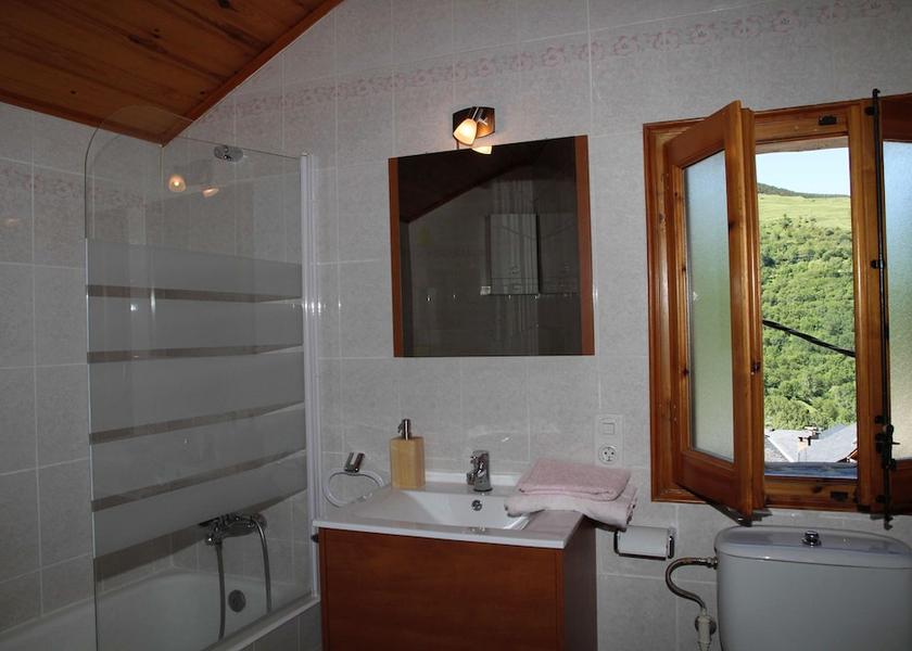 Catalonia La Vall de Boi Room