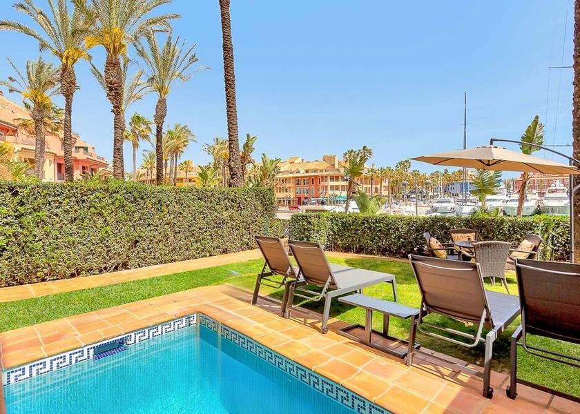 Andalucia San Roque Exterior Detail