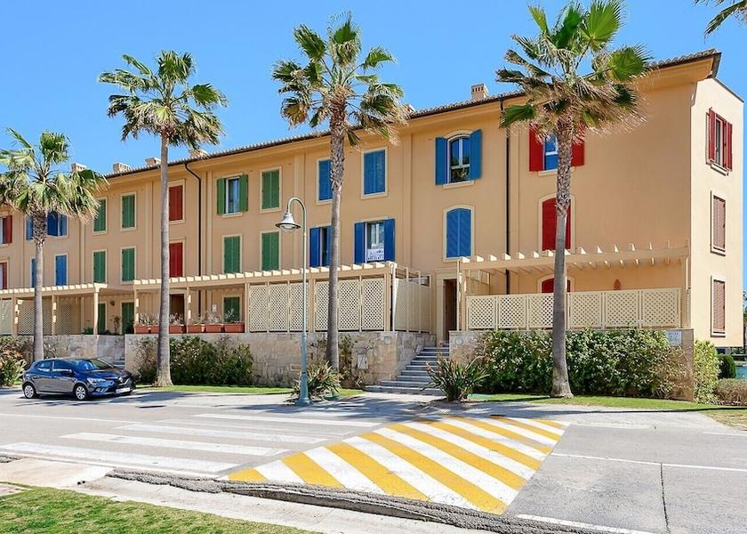 Andalucia San Roque Facade