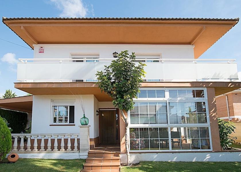Catalonia Calafell Facade