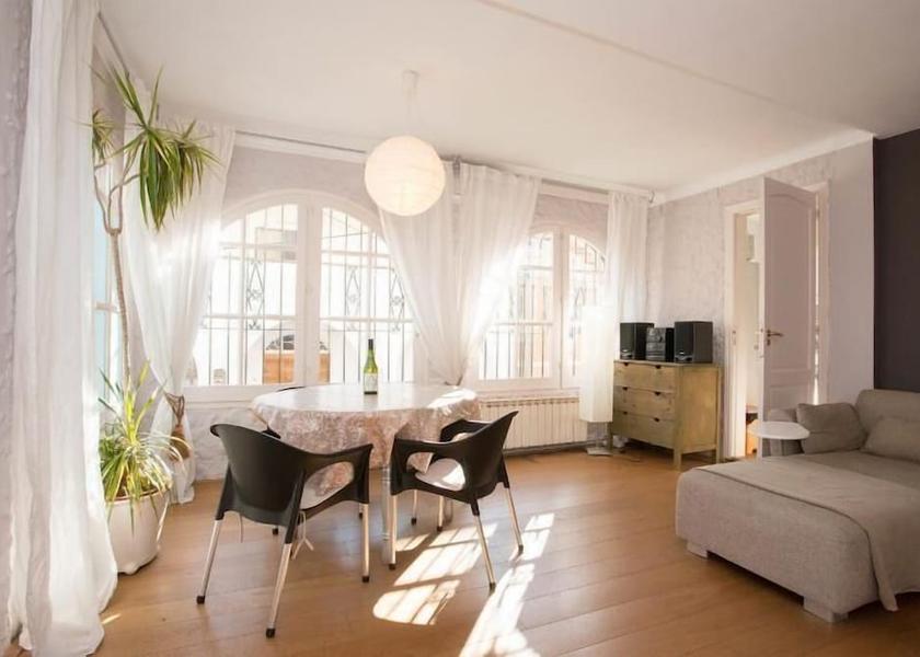 Catalonia Masnou Living Area