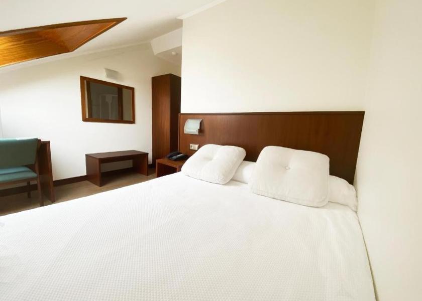 Galicia Baiona Small Double Room